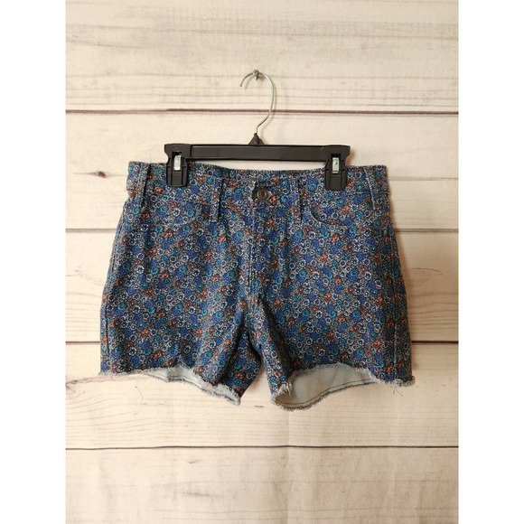 Levis Jeans Womens Cut-Off Shorts Multicolor Floral Stretch Denim 4 - Picture 1 of 6